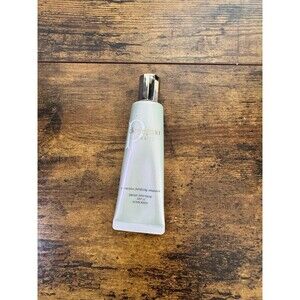 Cle De Peau Protective Fortifying Emulsion